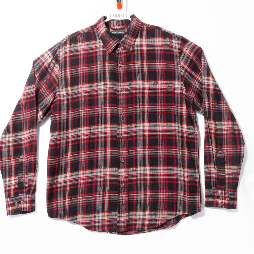 G.H. Bass & Co. Button Up Long Sleeve Shirt Red Plaid Size Large
